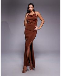 TFNC London - Vestito Lungo Allacciato Al Collo Color Ruggine Aperto Dietro - Lyst