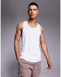 4505 - Icon Training Vest With Racer Back - Lyst