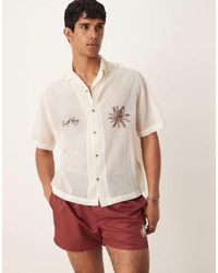 ASOS - Camisa Color Crema De Corte Cuadrado Con Cuello De Solapas Y Bordado En El Pecho De (Parte De Un Conjunto)-Neutro - Lyst