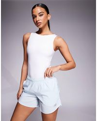 New Balance - Essentials - short 5 pouces - clair - Lyst