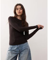 Weekday - – langärmliges slim-fit-oberteil - Lyst
