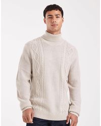 JJ Rebel - Pull col roulé en maille torsadée - beige - Lyst