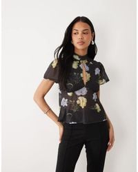 ASOS - Floaty Mesh Flutter Sleeve Top With Tie Back Detail - Lyst
