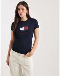 Tommy Hilfiger - Wavy Flag Logo Slim Fit T-shirt - Lyst