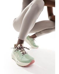 Asics - Gel-nimbus 26 tr - sneakers per il trail running verdi e rosa - Lyst