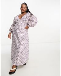 ASOS - Asos design curve - robe à carreaux texturée mi-longue avec col v et manches chauve-souris - violet - Lyst