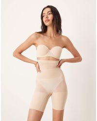 Spanx - Shape Invisible Breathable High-waisted Mid-thigh Short With Tummy Control Panels - Lyst