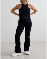 Aim'n - Petite – shape seamless flare tights – nahtlose, figurformende, ausgestellte leggings - Lyst