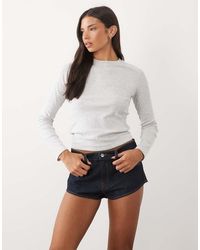 GOOD AMERICAN - Denim Micro Shorts With Contrast Stitching - Lyst