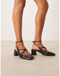 Asos Design Wide Fit - Simone Buckle Strap Detail Mid Block Heel Shoes - Lyst