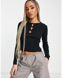 Threadbare - Valeria Ribbed Cropped Top With Cut Out Front - Lyst