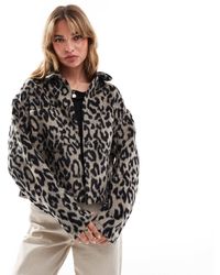 New Look - – kurze hemdjacke mit leopardenmuster - Lyst