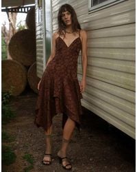 Muse Assembly - V-neck Asymmetric Hem Midi Dress - Lyst