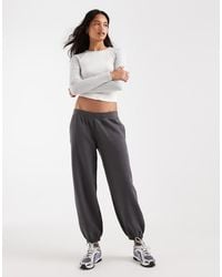 Hollister - Low Rise Baggy Cuffed Joggers - Lyst