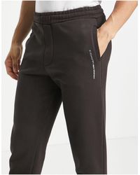 jogger pull and bear