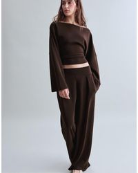 Stradivarius - Asymmetric Cropped Sweatshirt - Lyst