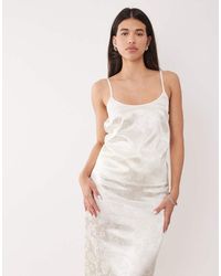 The Frolic - Exclusive Satin Floral Jacquard Scoop Neck Cami Top - Lyst