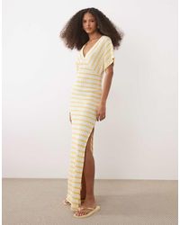 ASOS - Textured Short Sleeve V Neck Neck Maxi Dress With Side Split - Lyst