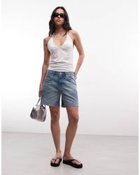 Weekday - Baggy Denim Shorts Met Lage Taille, Gedraaide Naad Aan De Voorkant En Blauwe Wassing - Lyst