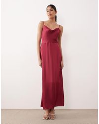 Vila - Vestido Largo Burdeos De Tirantes Con Cuello Desbocado De Satén De -Rojo - Lyst