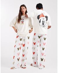 ASOS - Disney Pyjama Set With Christmas Mickey Mouse Graphic - Lyst