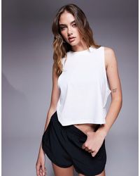 4505 - Drop Armhole Cropped Cotton Vest With Quick Dry Finish - Lyst