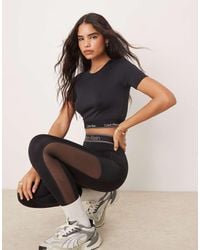Calvin Klein - Cropped Short Sleeve T Shirt - Lyst