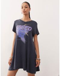 Monki - Short Sleeve Mini T-shirt Dress With Dropped Waist Detail And 'speed' Print - Lyst