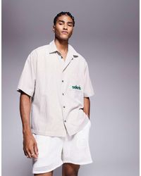 ASOS - Camisa Beis De Corte Cuadrado Extragrande Con Bordado En El Pecho De -Verde - Lyst