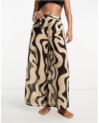 New Look - Pantaloni da spiaggia con stampa effetto marmo nera - Lyst