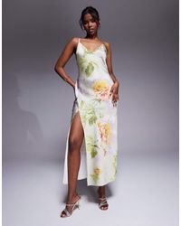 ASOS - Satijnen Midaxi Jurk Met V-Hals, Naaddetail, Bloemenprint En Split - Lyst