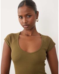 ASOS - Geribbelde Baby Tee Met Raglanmouwen En V-Hals - Lyst