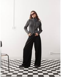 Weekday - Dara Low Waist Wide Leg Pants With Front Pleats - Lyst