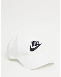 kyrie friends hat