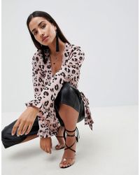 ASOS Wickelbluse mit Kimonoärmeln und Leopardenmuster bedruckt - Mehrfarbig