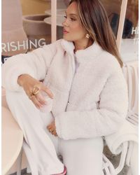 The Frolic - X bella stovey – exclusive – kurze teddyfelljacke - Lyst