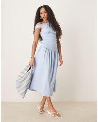 ASOS - Midi Jurk Met Rechte Hals En Getailleerde Pasvorm - Lyst