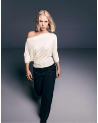 Stradivarius - Asymmetrisch T-Shirt Van Modal - Lyst