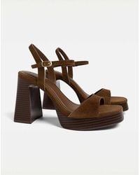 Stradivarius - – plateau-sandalen aus spaltleder - Lyst