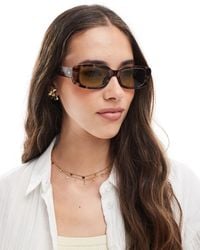Aire - – ceres – schmale, rechteckige sonnenbrille mit schildpatt-muster und gelben gläsern - Lyst