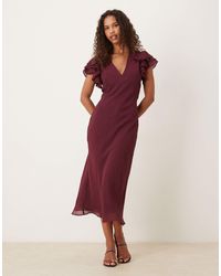 Nobody's Child - Layla V-neck Midaxi Dress With Ruffle Sleeves - Lyst
