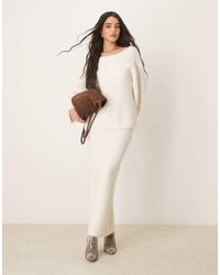 Gina Tricot - Maglione Color Crema Pesante A Coste Con Fiocco Allacciato Sul Retro - Lyst