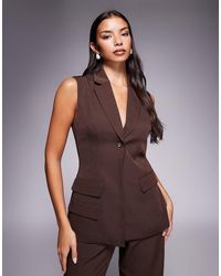 Kaiia - Exclusive Longline Tailored Collared Pocket Detail Sleeveless Waistcoat Top - Lyst