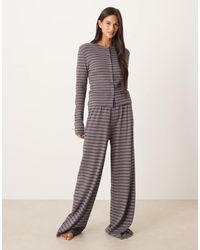 ASOS - Geribbelde Gestreepte Broek Met Wijde Pijpen - Lyst