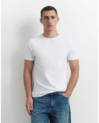 Pull&Bear - T-Shirt Attillata Basic Bianca - Lyst