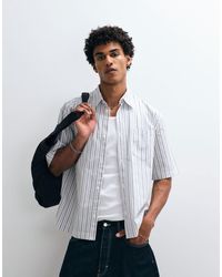 Weekday - – kurzärmliges, gestreiftes oversize-hemd - Lyst