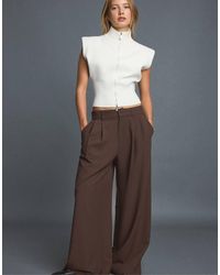 Stradivarius - Knit Vest With Padded Shoulders And Zip - Lyst
