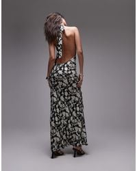 TOPSHOP - Vestido Largo Con Estampado Floral Y Cuello Halter Subido De Satén De - Lyst