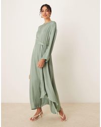 ASOS - – langärmliges maxikleid aus satin - Lyst