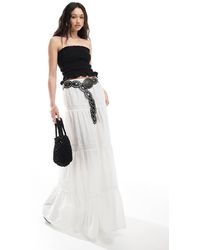 ASOS - Falda Larga Blanca Escalonada De Estilo Boho Con Inserto De Encaje De - Lyst
